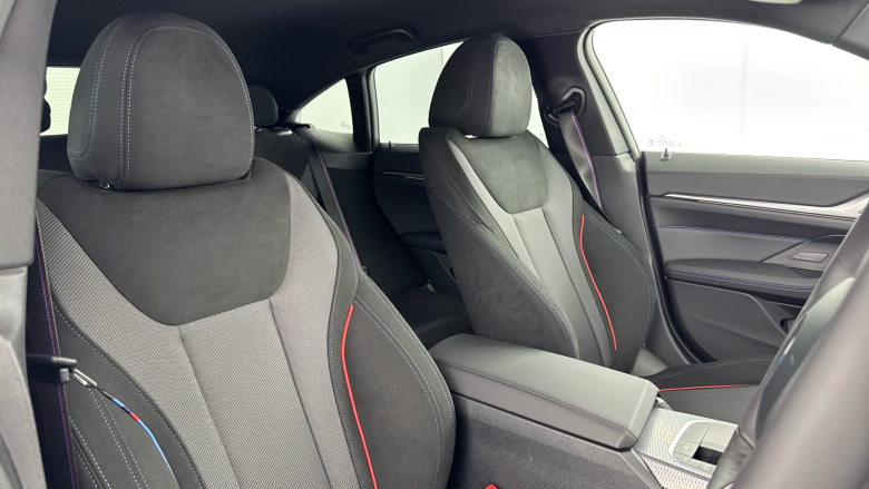 BMW 4 Series 420i M Sport 5dr Step Auto [Pro Pack] Petrol Hatchback